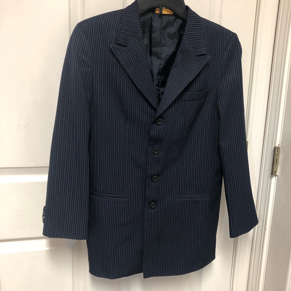 LAST CHANCE! YOUNG KINGS By Steve Harvey Pinstripe Suit Jacket/Coat